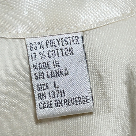 Erica Taylor Vintage Bath Robe Embroidered Satin Finish - Picture 8 of 9